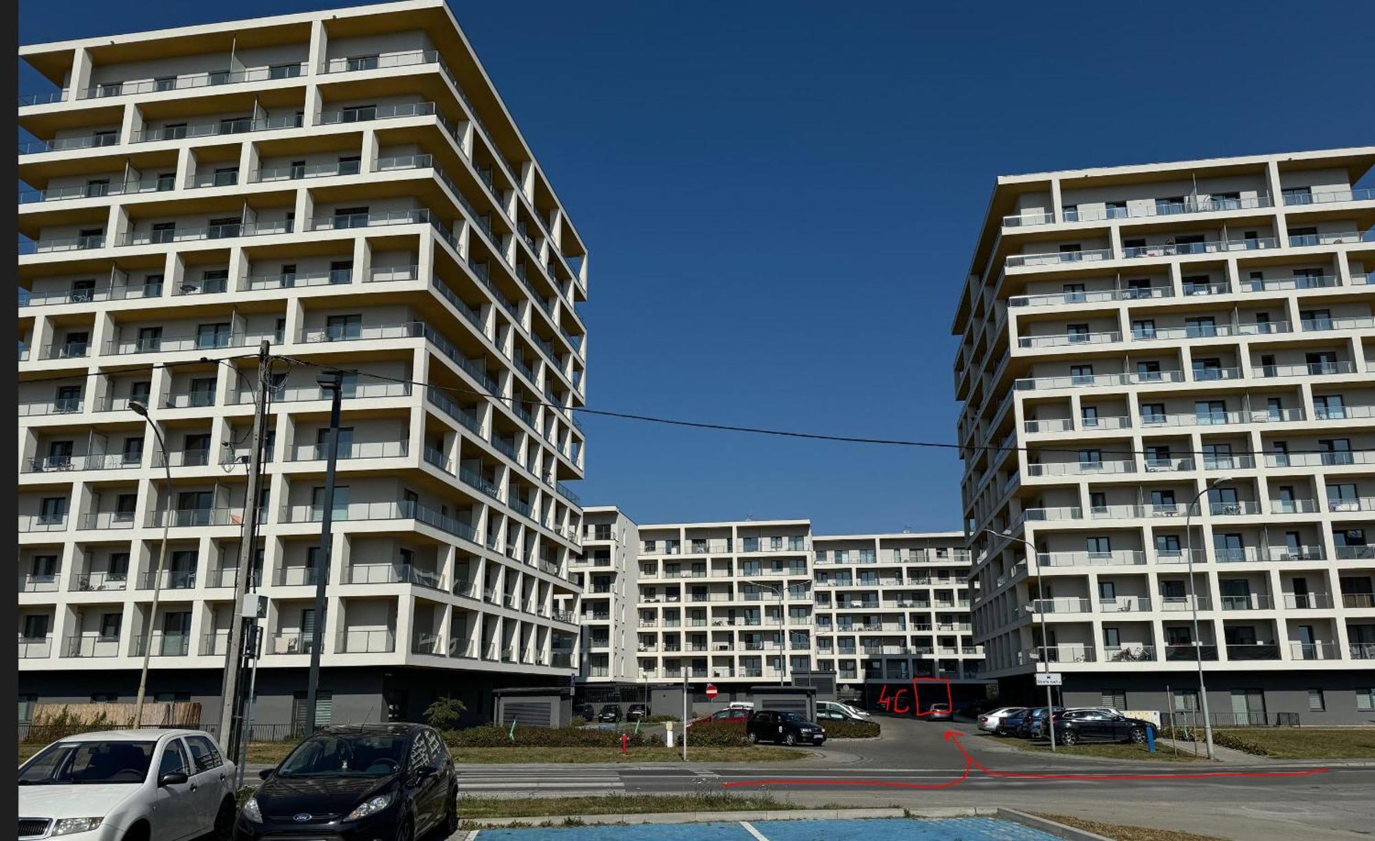 Eveline Apartment *